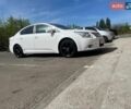 Белый Тойота Авенсис, объемом двигателя 2 л и пробегом 253 тыс. км за 7700 $, фото 1 на Automoto.ua