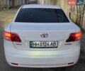 Белый Тойота Авенсис, объемом двигателя 2 л и пробегом 278 тыс. км за 8000 $, фото 1 на Automoto.ua
