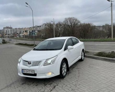 Білий Тойота Авенсіс, об'ємом двигуна 2 л та пробігом 254 тис. км за 9600 $, фото 26 на Automoto.ua