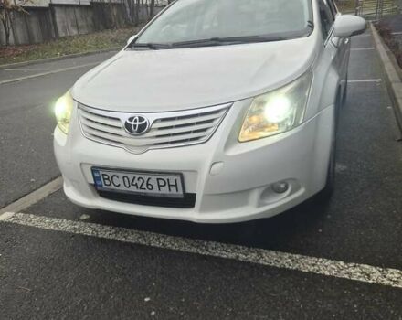 Білий Тойота Авенсіс, об'ємом двигуна 2 л та пробігом 219 тис. км за 7900 $, фото 1 на Automoto.ua