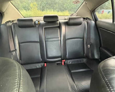 Белый Тойота Авенсис, объемом двигателя 2 л и пробегом 372 тыс. км за 7700 $, фото 15 на Automoto.ua