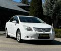 Белый Тойота Авенсис, объемом двигателя 2 л и пробегом 230 тыс. км за 7999 $, фото 1 на Automoto.ua