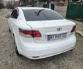 Белый Тойота Авенсис, объемом двигателя 1.8 л и пробегом 205 тыс. км за 9999 $, фото 4 на Automoto.ua