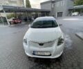 Белый Тойота Авенсис, объемом двигателя 2 л и пробегом 236 тыс. км за 10599 $, фото 7 на Automoto.ua