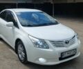 Белый Тойота Авенсис, объемом двигателя 1.8 л и пробегом 255 тыс. км за 9503 $, фото 1 на Automoto.ua