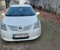 Белый Тойота Авенсис, объемом двигателя 1.8 л и пробегом 250 тыс. км за 9700 $, фото 1 на Automoto.ua