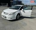 Білий Тойота Авенсіс, об'ємом двигуна 1.8 л та пробігом 235 тис. км за 8800 $, фото 12 на Automoto.ua