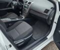 Белый Тойота Авенсис, объемом двигателя 1.8 л и пробегом 205 тыс. км за 9999 $, фото 12 на Automoto.ua
