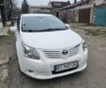 Белый Тойота Авенсис, объемом двигателя 0 л и пробегом 205 тыс. км за 9999 $, фото 1 на Automoto.ua