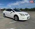 Белый Тойота Авенсис, объемом двигателя 1.8 л и пробегом 235 тыс. км за 9000 $, фото 2 на Automoto.ua