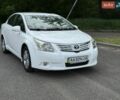 Білий Тойота Авенсіс, об'ємом двигуна 1.8 л та пробігом 240 тис. км за 7600 $, фото 1 на Automoto.ua