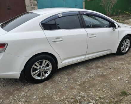 Белый Тойота Авенсис, объемом двигателя 0 л и пробегом 205 тыс. км за 9999 $, фото 7 на Automoto.ua