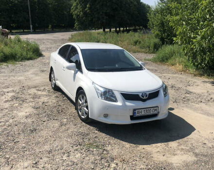 Білий Тойота Авенсіс, об'ємом двигуна 1.99 л та пробігом 97 тис. км за 12700 $, фото 4 на Automoto.ua