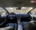 Белый Тойота Авенсис, объемом двигателя 2 л и пробегом 276 тыс. км за 9000 $, фото 5 на Automoto.ua