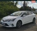Білий Тойота Авенсіс, об'ємом двигуна 1.99 л та пробігом 142 тис. км за 11700 $, фото 1 на Automoto.ua