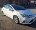 Белый Тойота Авенсис, объемом двигателя 1.8 л и пробегом 255 тыс. км за 9500 $, фото 1 на Automoto.ua