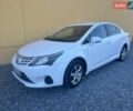 Білий Тойота Авенсіс, об'ємом двигуна 2 л та пробігом 230 тис. км за 8200 $, фото 1 на Automoto.ua