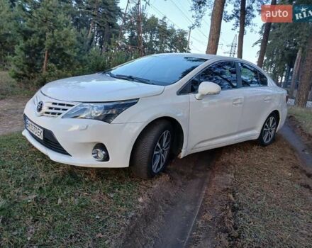Белый Тойота Авенсис, объемом двигателя 2 л и пробегом 194 тыс. км за 9800 $, фото 6 на Automoto.ua