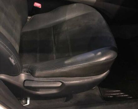 Білий Тойота Авенсіс, об'ємом двигуна 2 л та пробігом 227 тис. км за 10800 $, фото 14 на Automoto.ua