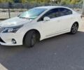 Білий Тойота Авенсіс, об'ємом двигуна 2 л та пробігом 250 тис. км за 10609 $, фото 1 на Automoto.ua