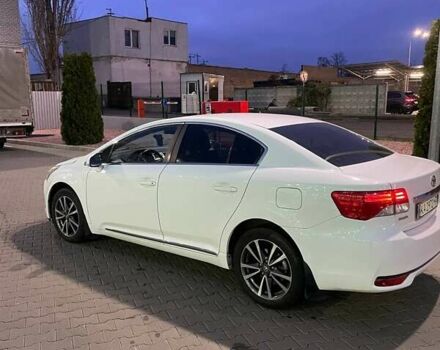 Білий Тойота Авенсіс, об'ємом двигуна 2 л та пробігом 227 тис. км за 10800 $, фото 3 на Automoto.ua