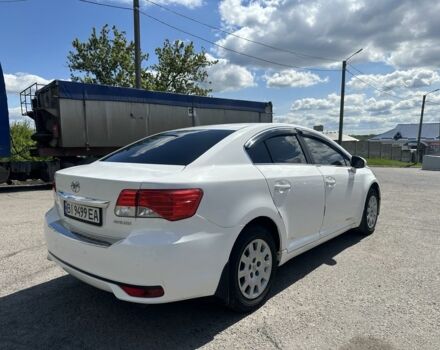 Белый Тойота Авенсис, объемом двигателя 0.18 л и пробегом 176 тыс. км за 10800 $, фото 7 на Automoto.ua
