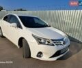 Білий Тойота Авенсіс, об'ємом двигуна 1.8 л та пробігом 264 тис. км за 8500 $, фото 1 на Automoto.ua