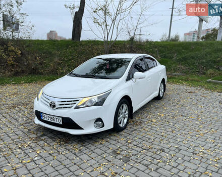 Белый Тойота Авенсис, объемом двигателя 1.8 л и пробегом 135 тыс. км за 12700 $, фото 16 на Automoto.ua