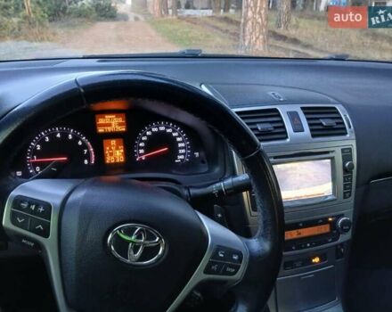 Белый Тойота Авенсис, объемом двигателя 2 л и пробегом 194 тыс. км за 9800 $, фото 9 на Automoto.ua