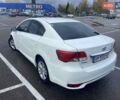 Белый Тойота Авенсис, объемом двигателя 1.8 л и пробегом 180 тыс. км за 11700 $, фото 1 на Automoto.ua
