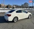 Белый Тойота Авенсис, объемом двигателя 1.8 л и пробегом 211 тыс. км за 11200 $, фото 1 на Automoto.ua