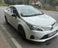 Белый Тойота Авенсис, объемом двигателя 2 л и пробегом 300 тыс. км за 8700 $, фото 1 на Automoto.ua