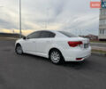 Белый Тойота Авенсис, объемом двигателя 1.8 л и пробегом 40 тыс. км за 12800 $, фото 4 на Automoto.ua