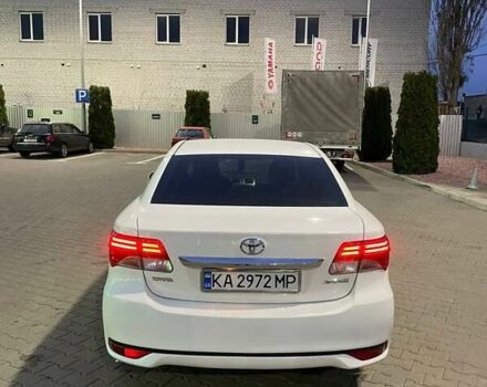 Білий Тойота Авенсіс, об'ємом двигуна 2 л та пробігом 227 тис. км за 10800 $, фото 6 на Automoto.ua