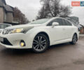 Белый Тойота Авенсис, объемом двигателя 1.8 л и пробегом 179 тыс. км за 11200 $, фото 1 на Automoto.ua