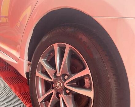 Белый Тойота Авенсис, объемом двигателя 1.6 л и пробегом 199 тыс. км за 14000 $, фото 23 на Automoto.ua