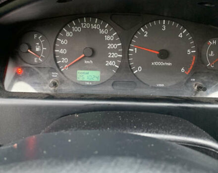 Белый Тойота Авенсис, объемом двигателя 2 л и пробегом 250 тыс. км за 3600 $, фото 12 на Automoto.ua