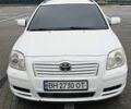 Белый Тойота Авенсис, объемом двигателя 1.8 л и пробегом 255 тыс. км за 5500 $, фото 4 на Automoto.ua