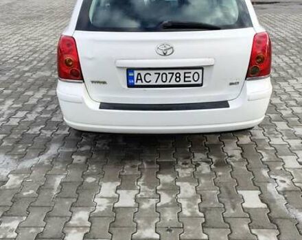 Белый Тойота Авенсис, объемом двигателя 1.99 л и пробегом 280 тыс. км за 4500 $, фото 14 на Automoto.ua