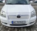 Белый Тойота Авенсис, объемом двигателя 1.99 л и пробегом 280 тыс. км за 4500 $, фото 1 на Automoto.ua