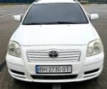 Белый Тойота Авенсис, объемом двигателя 1.8 л и пробегом 255 тыс. км за 5500 $, фото 1 на Automoto.ua