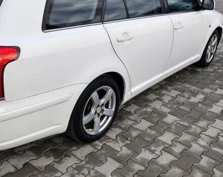 Белый Тойота Авенсис, объемом двигателя 1.99 л и пробегом 280 тыс. км за 4500 $, фото 11 на Automoto.ua