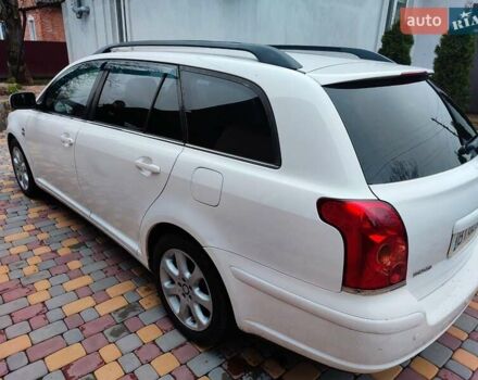 Белый Тойота Авенсис, объемом двигателя 2 л и пробегом 376 тыс. км за 5700 $, фото 5 на Automoto.ua