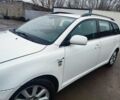 Белый Тойота Авенсис, объемом двигателя 2 л и пробегом 373 тыс. км за 2457 $, фото 6 на Automoto.ua