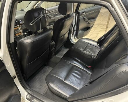 Белый Тойота Авенсис, объемом двигателя 2 л и пробегом 381 тыс. км за 3229 $, фото 10 на Automoto.ua