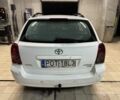 Белый Тойота Авенсис, объемом двигателя 2 л и пробегом 381 тыс. км за 3229 $, фото 3 на Automoto.ua
