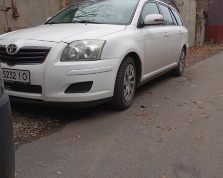 Білий Тойота Авенсіс, об'ємом двигуна 1.8 л та пробігом 240 тис. км за 5800 $, фото 3 на Automoto.ua