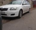 Білий Тойота Авенсіс, об'ємом двигуна 1.8 л та пробігом 240 тис. км за 5800 $, фото 3 на Automoto.ua