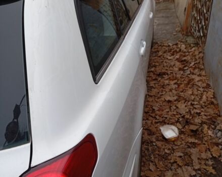 Білий Тойота Авенсіс, об'ємом двигуна 1.8 л та пробігом 240 тис. км за 5800 $, фото 2 на Automoto.ua