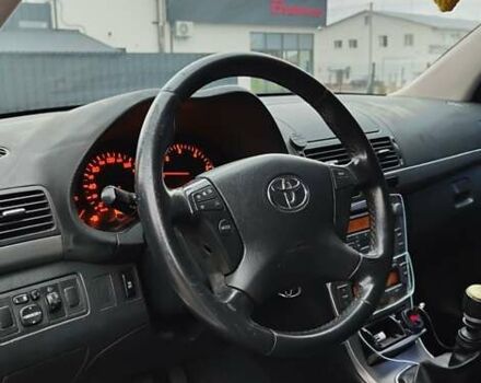 Белый Тойота Авенсис, объемом двигателя 2 л и пробегом 274 тыс. км за 6800 $, фото 8 на Automoto.ua